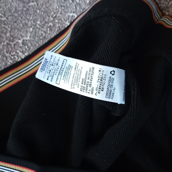Burberry Girls Black Logo Sweatshirt - Picture 10 of 11